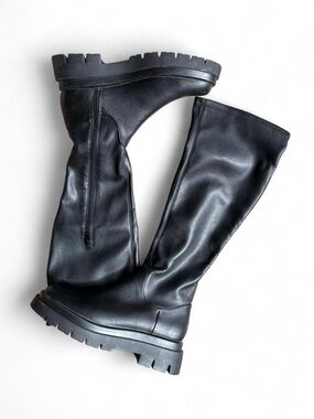 Steve Madden “Labelle Black” Platform Boots